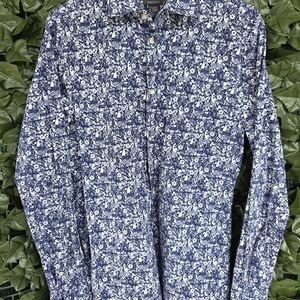 H&M Men's Navy Blue Floral Button-Up Shirt